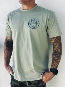 BOTTLE POPPER PISTACHIO TEE