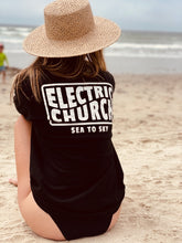 Load image into Gallery viewer, FLOW LONG SLEEVE TEE
